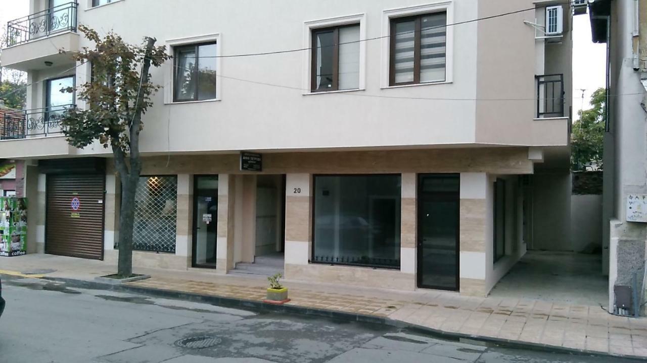 7Nla Apartment Varna Bagian luar foto
