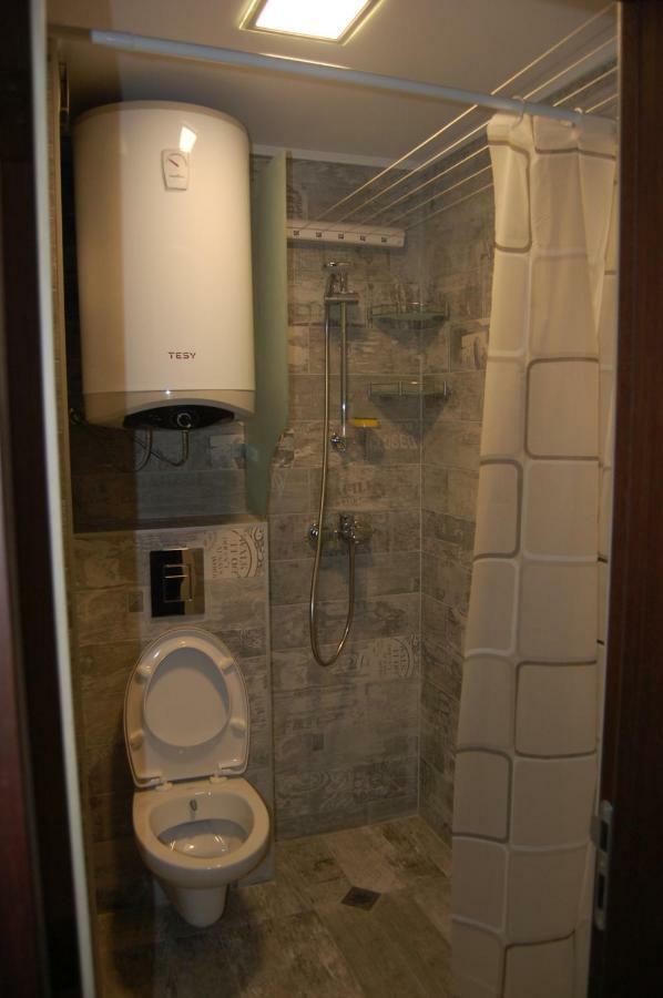 7Nla Apartment Varna Bagian luar foto
